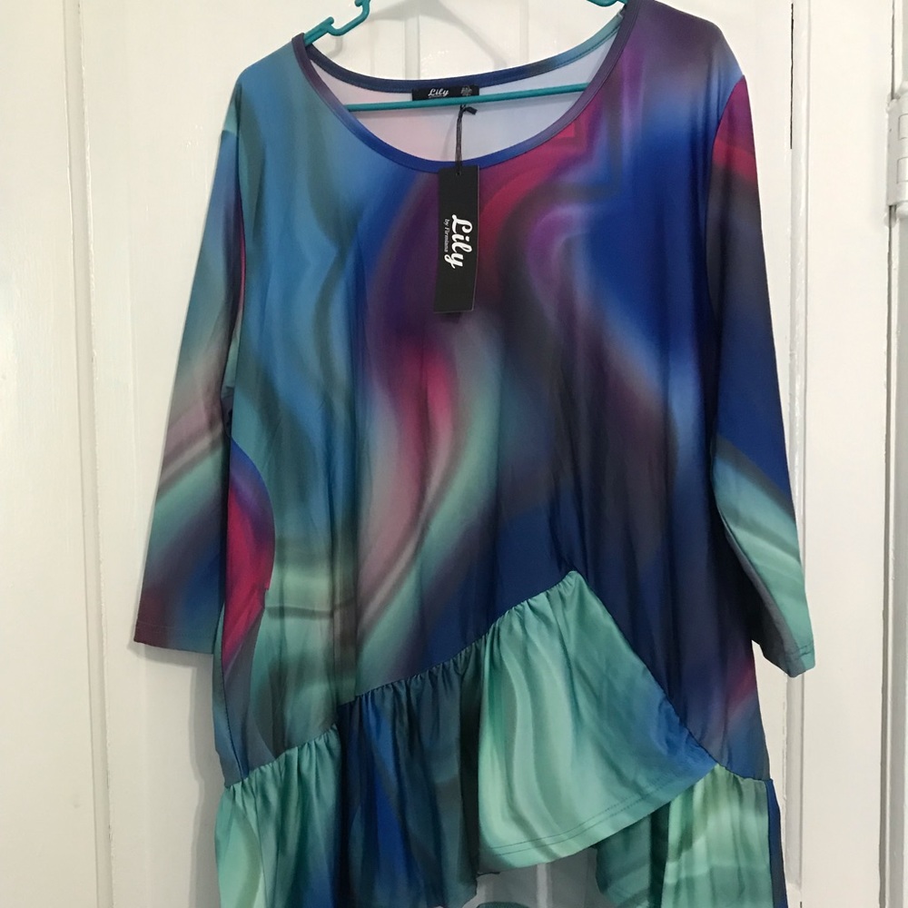 Lily women’s top